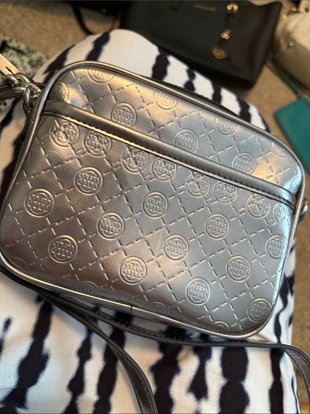 Dana Buchman Metallic Silver Crossbody Bag